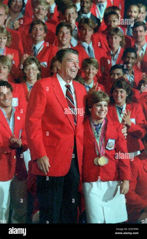 Mary Lou Retton Autographed Olympic Celebrity Black White X Photo Hot