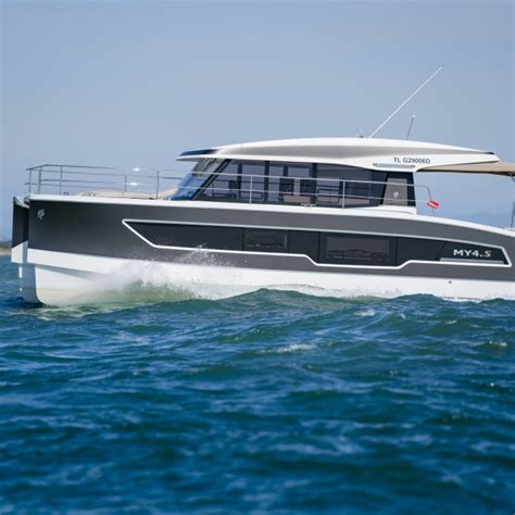 MY4S Fountaine Pajot Power Catamarans - License, download or print for ...