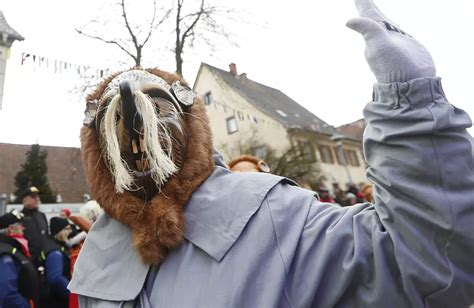 Bilder Zum Gro En Narrentreffen In Pfohren S Dkurier