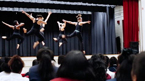 Creative Dance In Schools - Jacksonville Dance Theatre