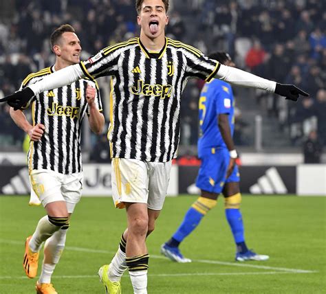 Juventus vs Frosinone 4-0 Highlights | Coppa Italia - Sportdaylight