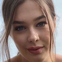 Bellanioff Nude OnlyFans Leaks Fapopedia