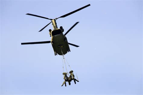 Army National Guard Ch Chinook Helicopter Transports An M Mm