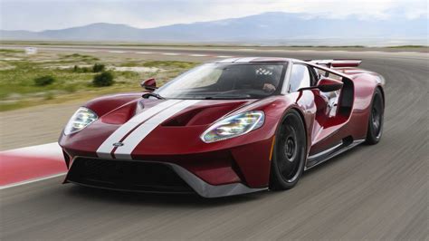 2017 Ford GT First Drive Race Winning Purity You Can Drive On The Street