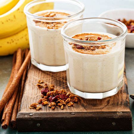 Eiweißshake mit Banane und Zimt Low Carb Eiweiß Diät Rezept zum