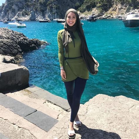 Hot Sexy Hanan Tehaili Bikini Pics