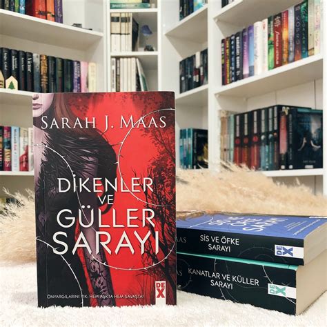 DİKENLER VE GÜLLER SARAYI ACOTAR 1 SARAH J MAAS KİTAP YORUMU