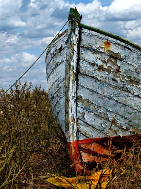 Old boat | Landschappen, Boten, Roeiboten