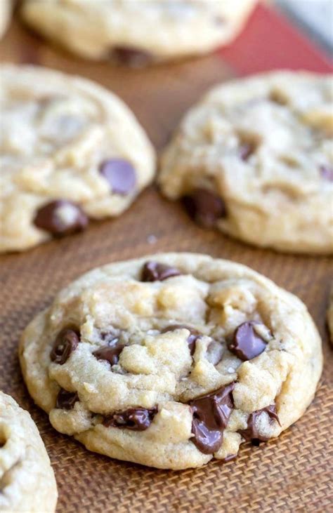 Seriously The Easiest Chocolate Chip Cookie Recipe No Mixer No Chill Easy Chocolate Chip