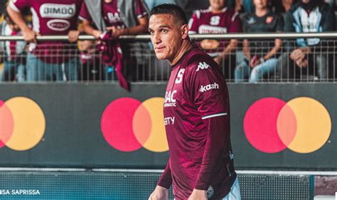 David Guzm N Renov Con Saprissa Hasta Hoy En El Deporte