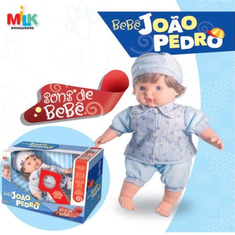 Boneco Bebe Joao Pedro Som de Bebe Carteirinha de Vacinação Milk