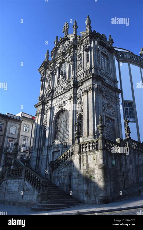 Igreja Dos Clerigos Church Of The Clergymen Clerigos Tower Porto