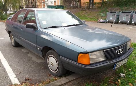 1988 Audi 100 Pretty Shabby 100 C4 Is The Most Common Car Flickr