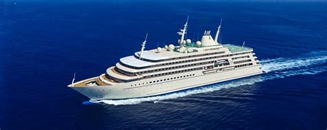 Meet the New World’s Largest Yacht: Superyacht ‘Fulk Al Salamah ...