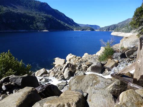 Hiking Along Hetch Hetchy | Sierra News Online