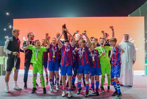 Crystal Palace And Southampton Of England Win Titles Of Mina Football Cup Sports Football