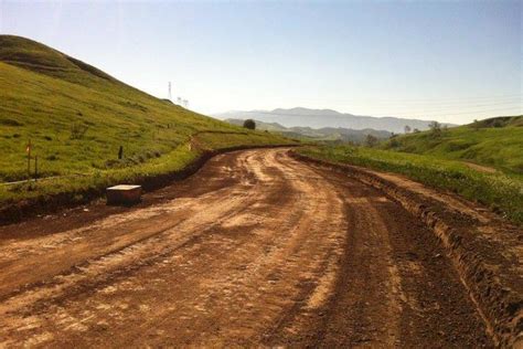 Dog Friendly Hiking Trails in Rancho Cucamonga, CA - BringFido