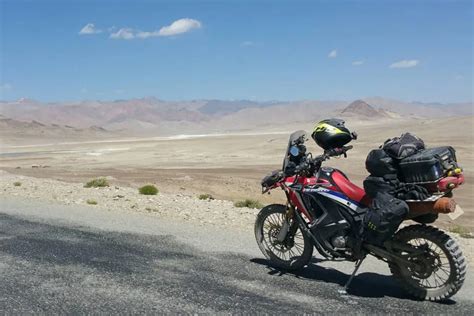 Honda CRF250 Rally Review - Mad or Nomad