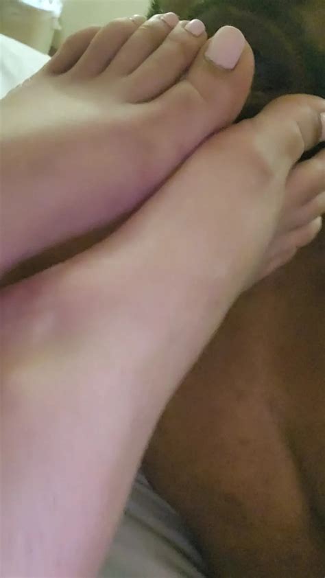 Toe Sucking Nude Pics XHamster