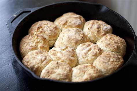 Buttermilk Biscuits In A Cast Iron Skillet Zoëbakes