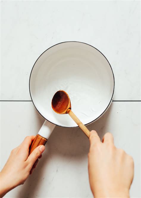 Quick Pickled Radishes - Minimalist Baker