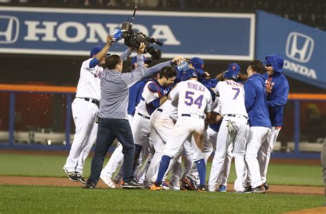 Jay Bruce Saves Asdrubral Cabrera S Blunder With 12th Inning Walk Off