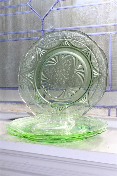 3 Green Depression Glass Luncheon Plates Royal Lace Vintage 1930s