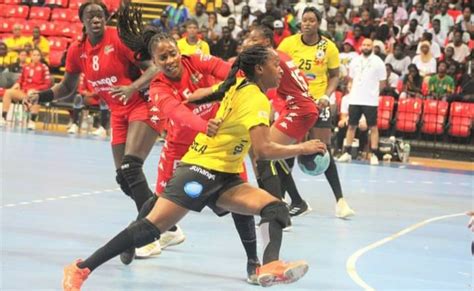 Handball E Can S Niors Dames Dakar Nov L Angola Bat Le