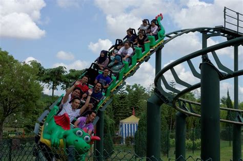 Dragon (Legoland Malaysia) - Coasterpedia - The Roller Coaster and Flat ...