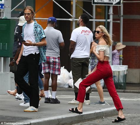 Elsa Hosk Shows Off Toned Tummy In Flirty Crop Top In Nyc Daily Mail