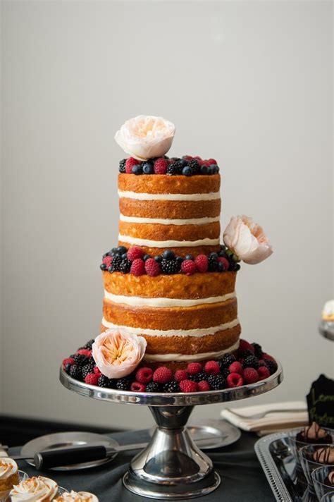 Naked Cake With Fresh Berries