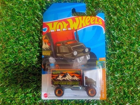 Hot Wheels Baja Hauler