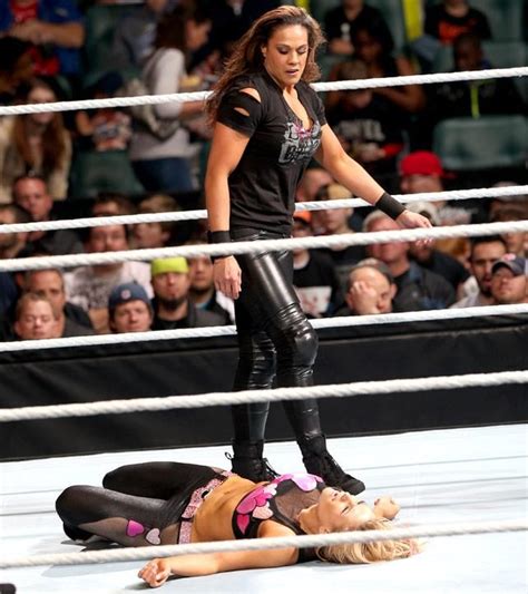 Wwe Tamina Vs