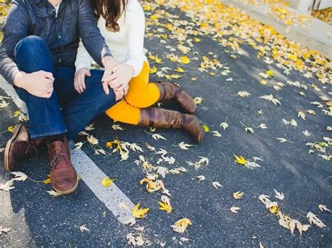 Fall Bucket List For Couples 31 Romantic Fall Date Ideas With Free