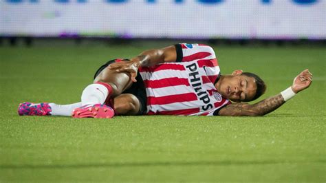 Depay Keert Terug In Selectie Psv