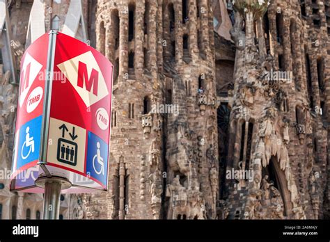 The Sagrada Familia Metro Station Hi Res Stock Photography And Images