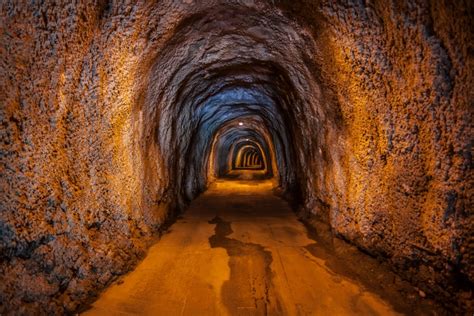Тоннель — Tunnel