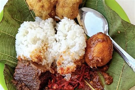 5 Tempat Makan Nasi Jamblang Terenak Di Wilayah Cirebon Lengkap Dengan