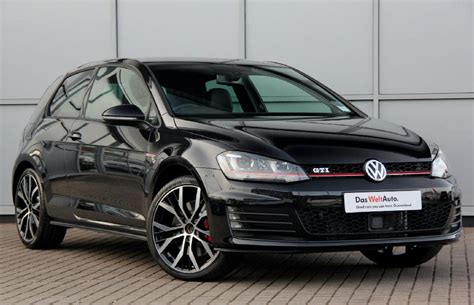 Volkswagen GOLF GTI mk7 Deep Black #volkswagengolf | Volkswagen ...