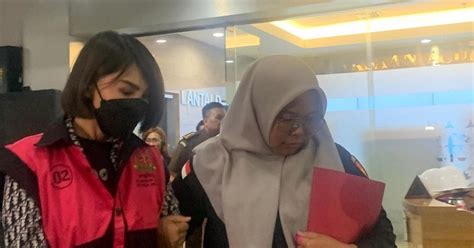 Helena Lim Crazy Rich Tersangka Kasus Korupsi Timah Dengan Uang