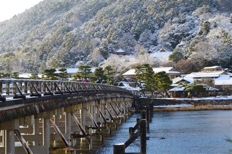 【京都嵐山】冬天更浪漫！下雪穿搭指南＆7大推薦景點全攻略 完美行旅遊情報（wamazing Discover）