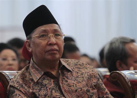 Wakil Presiden Ke 9 Republik Indonesia Hamzah Haz Kompaspedia