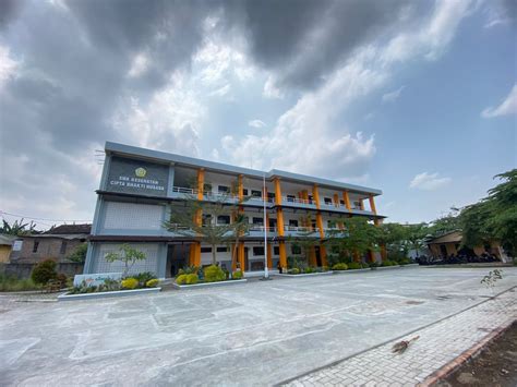 Kontak Smk Kesehatan Cbh Yogyakarta