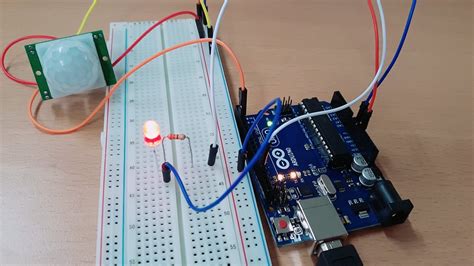 Interfacing Arduino Uno With Pir Motion Sensor Arduino Project Hub