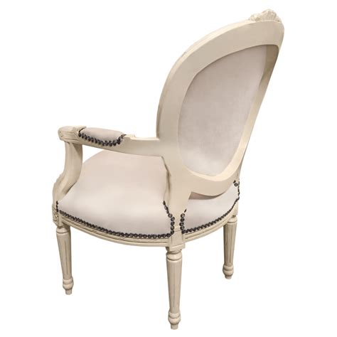 Fauteuil De Style Louis Xvi Velours Beige Et Bois Laqu Beige