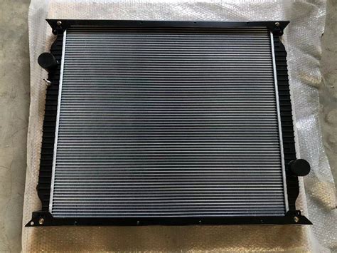 HOWO Engine Cooling Radiator For Heavy Duty Truck Spare Parts