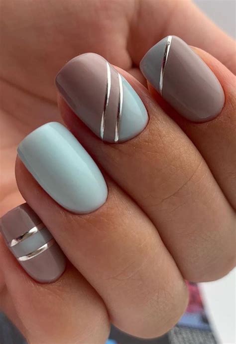 20 Beautiful Acrylic Short Square Nails Design For French Manicure