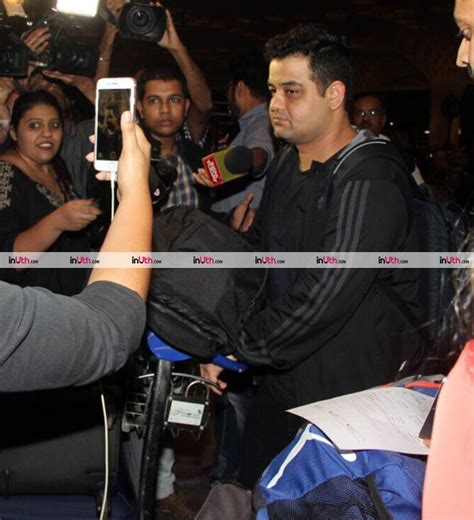 anushka sharmas brother at the airport amidst her wedding rumours ...