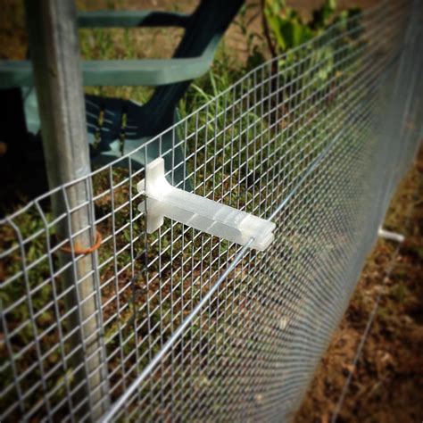 3d Printed Electric Fence Supports Welcome To Jurassic Garden