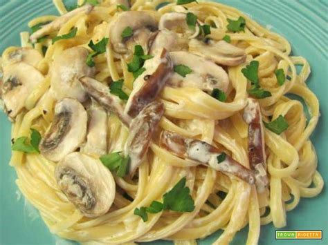 Linguine Ai Funghi Con Crema Di Formaggio Ricetta TrovaRicetta